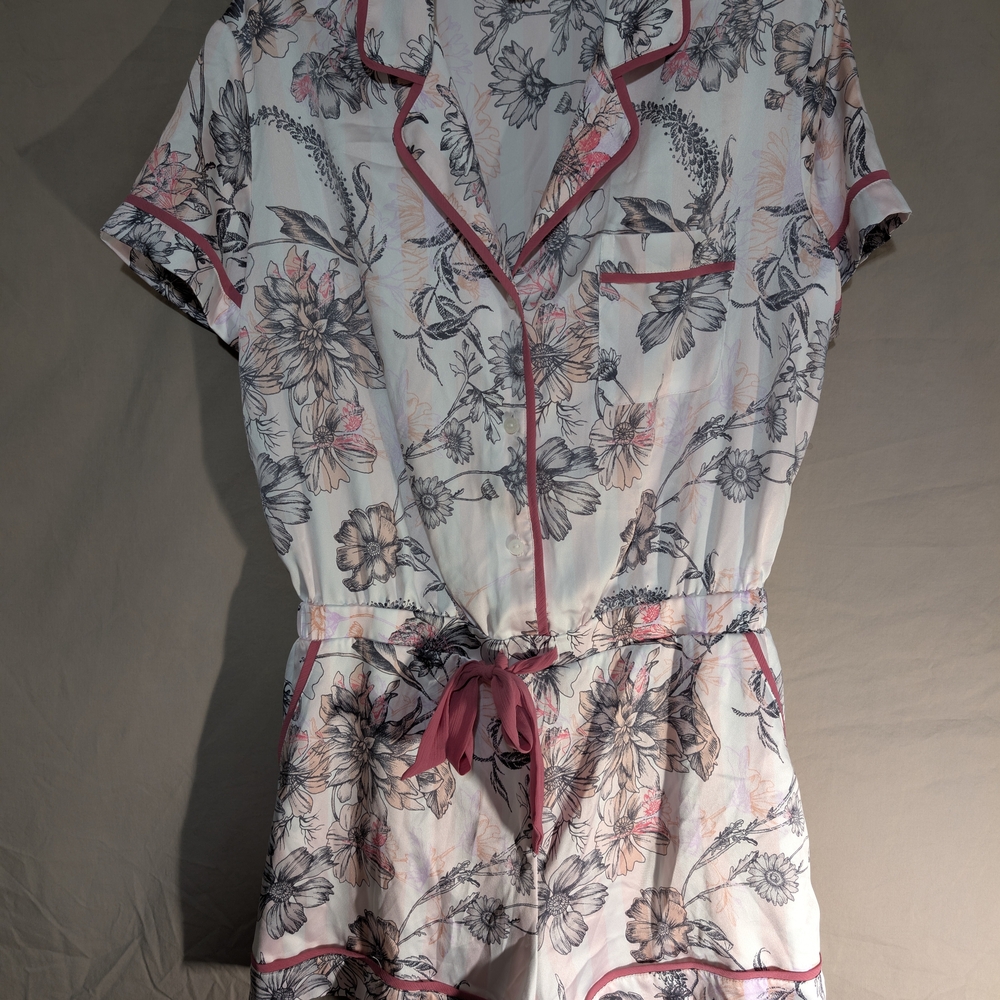 Victoria's Secret Floral Print Women's Pajama Romper